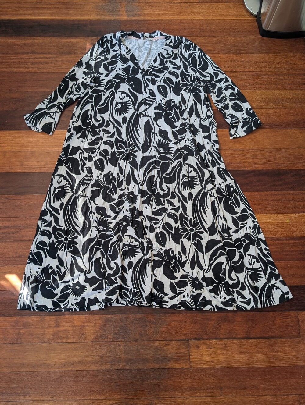 Boden Black & White Floral V-Neck Midi Dress